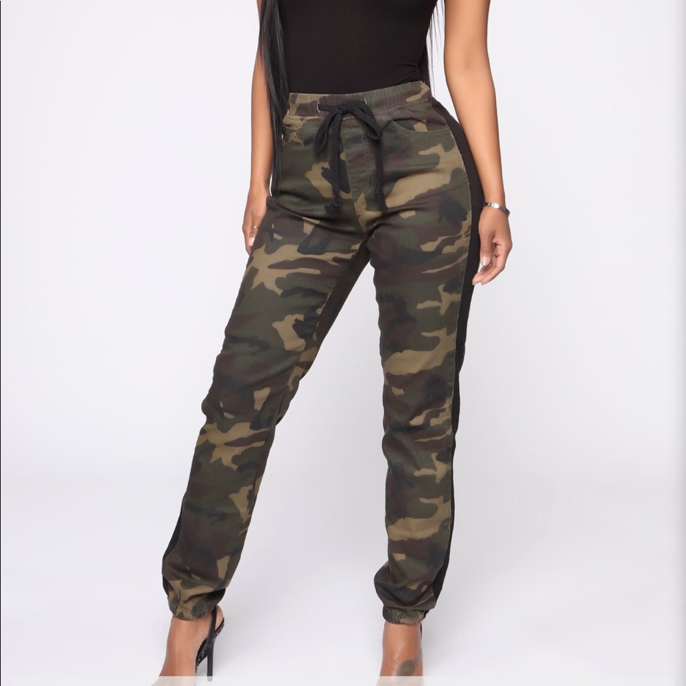 Camouflage Cargo Joggers High waisted